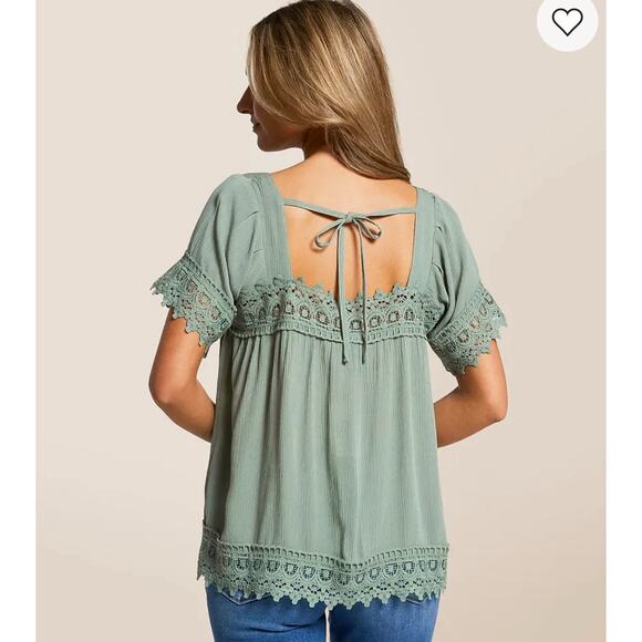 NWT DAYTRIP BUCKLE GREEN FLOWY BLOUSE LARGE ((x21) - Picture 2 of 4